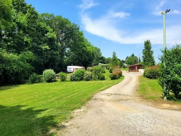 Kemp Hotel Camping Du Hameau De Nouste Temps Castelnau-Magnoac